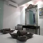 Stylish 3 Bed Partial Seaview Διαμέρισμα