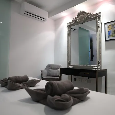 Urban St Julians 3Br With Sea Glimpse Apartament