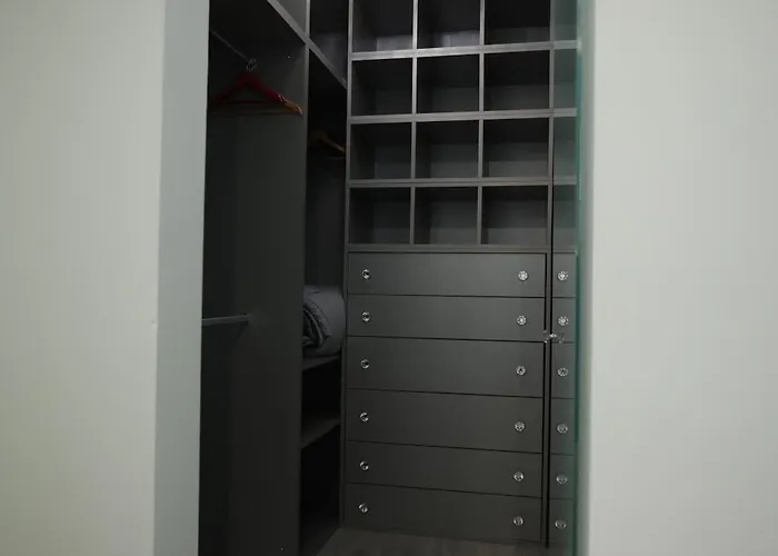 Stylish 3 Bed Partial Seaview Saint Julian's